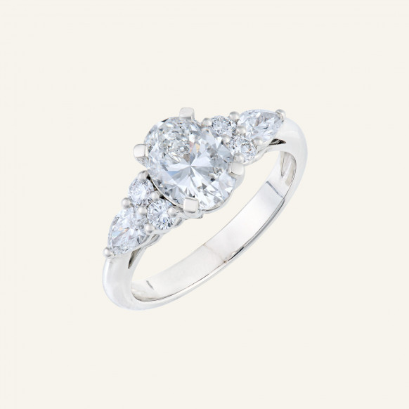 Solitaire Élegance ovale